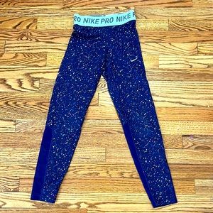 Girls L Nike running pants